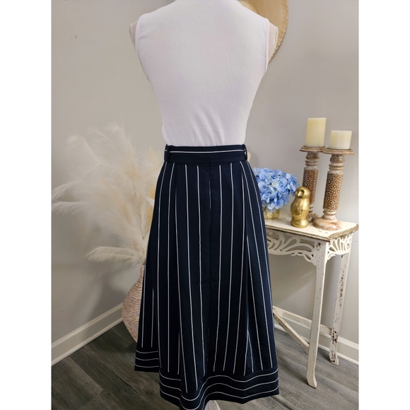 Size 12 Banana Republic Navy Blue White Striped Waist Tie Pleated Midi Skirt - Picture 2 of 6